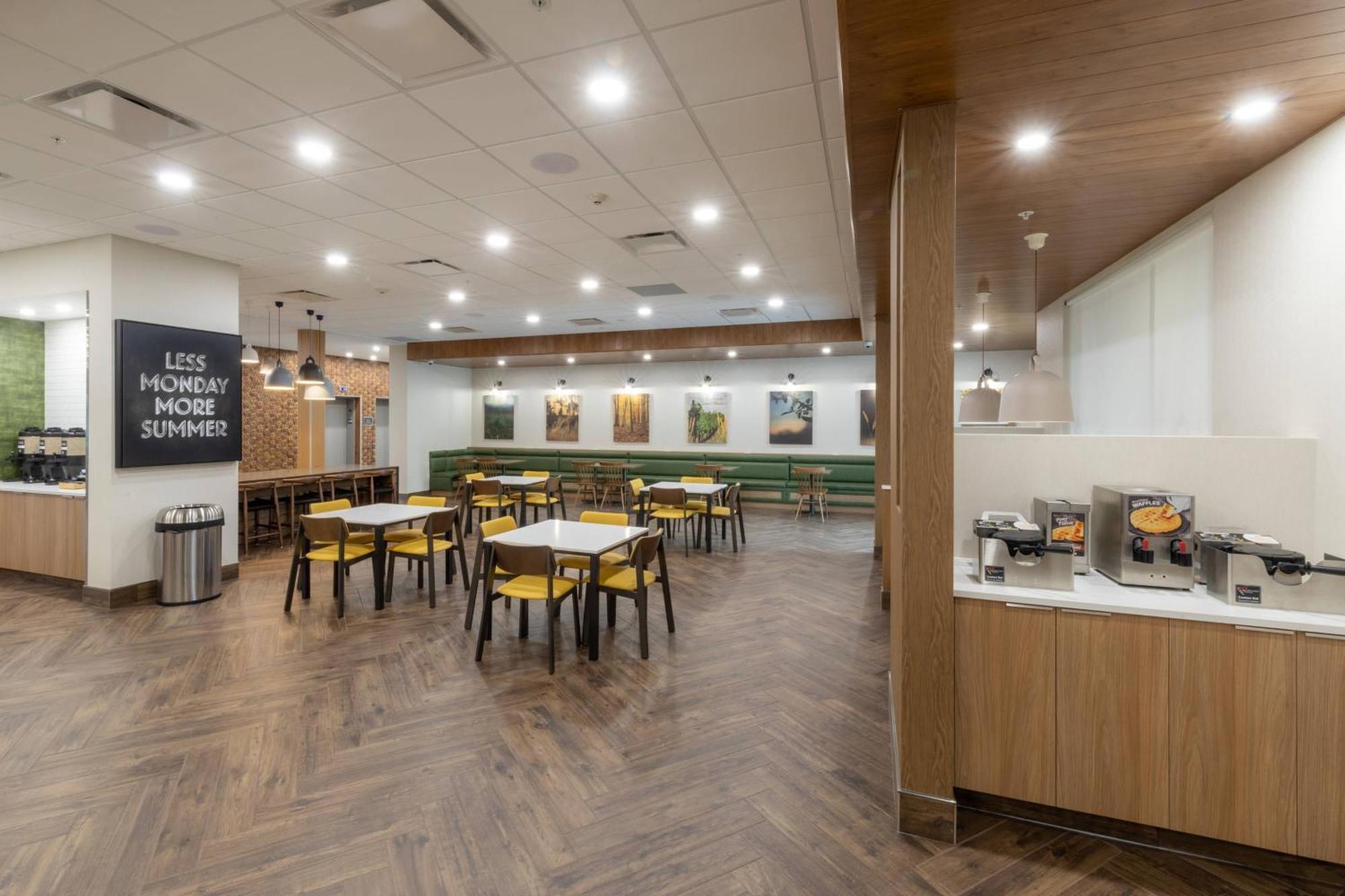 Fairfield Inn & Suites By Marriott Salmon Arm Ngoại thất bức ảnh