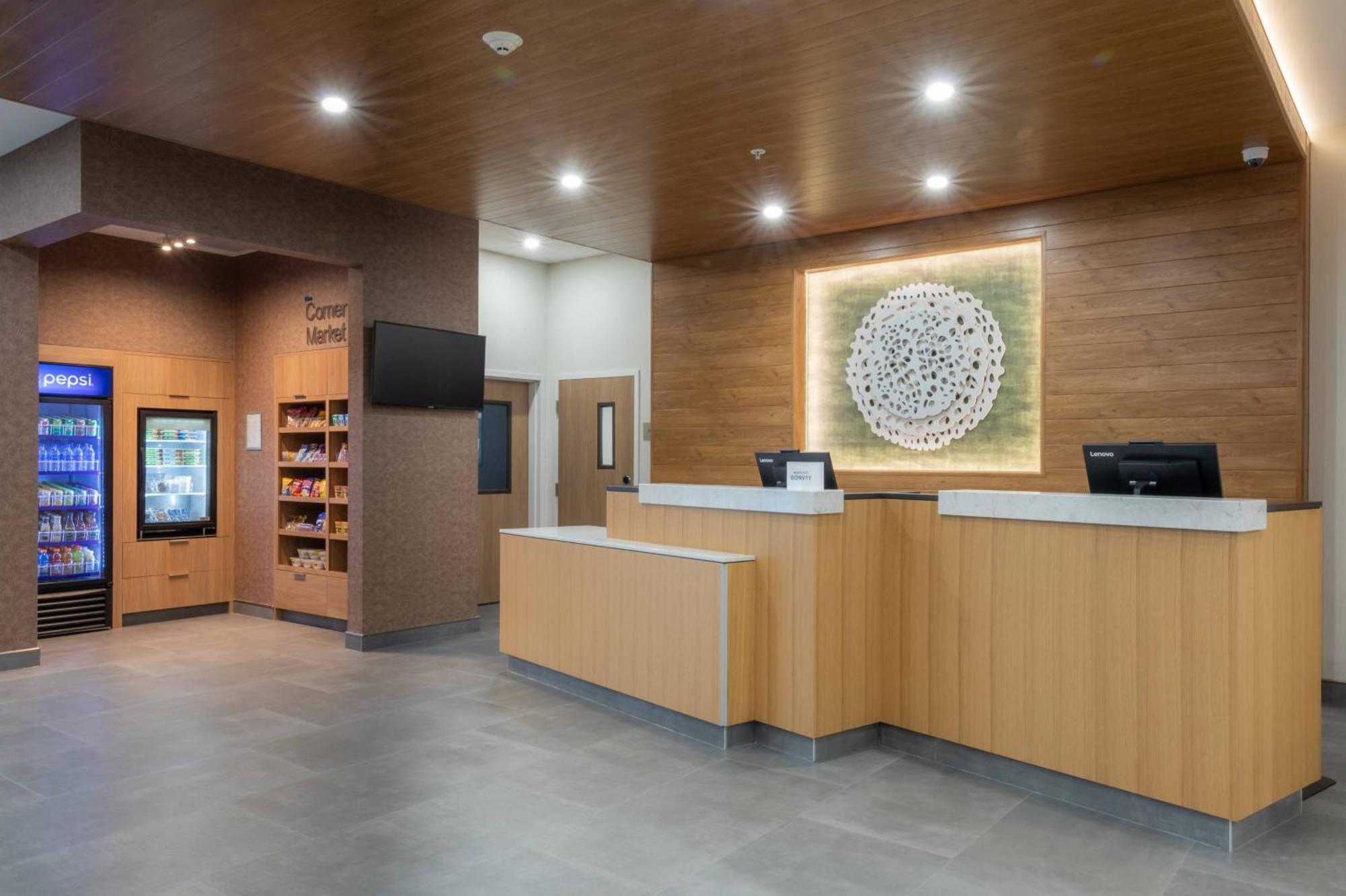 Fairfield Inn & Suites By Marriott Salmon Arm Ngoại thất bức ảnh